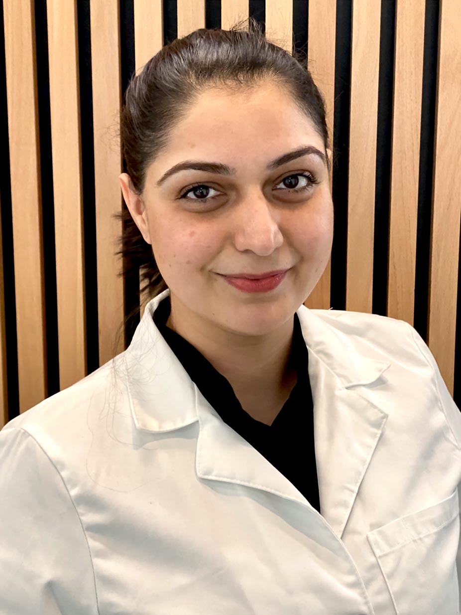 Contemporary Endodontics | Houston Endodontist | Dr. Akshita Mann